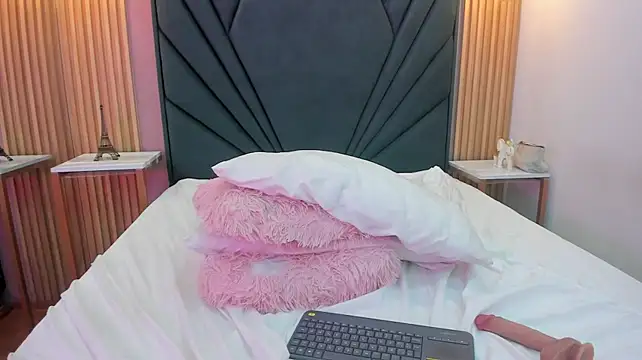 Emma_Lara1 webcam