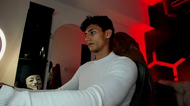 MaxiimoRomano_ live sex cam