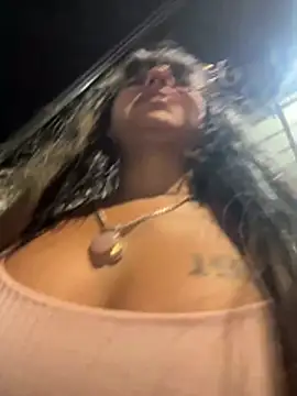 VioletaSubmissive live sex cam