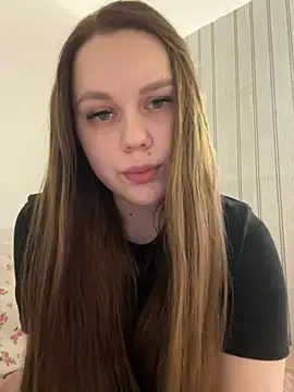Marylallka5 live cam on StripChat