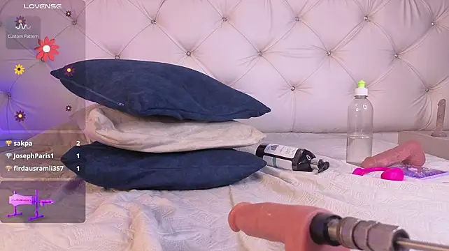 Niicolle_Evanss live cam
