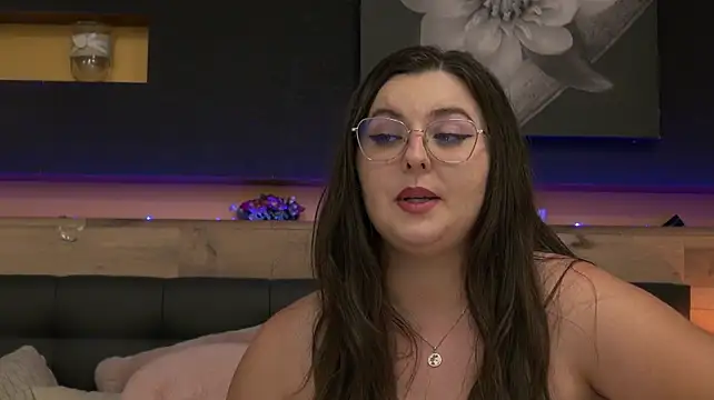mia_swano (F young) - OIL ALL OVER