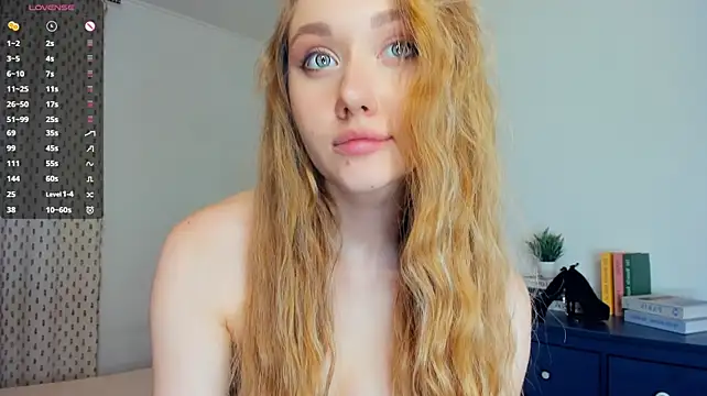 ThanhBuerger live cam on StripChat