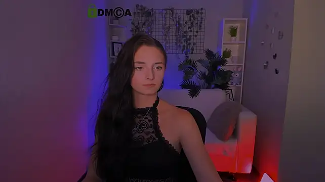 caroline_honeyy (F teen) - suck  finger