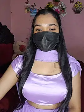 Ismanur11 live cam on StripChat