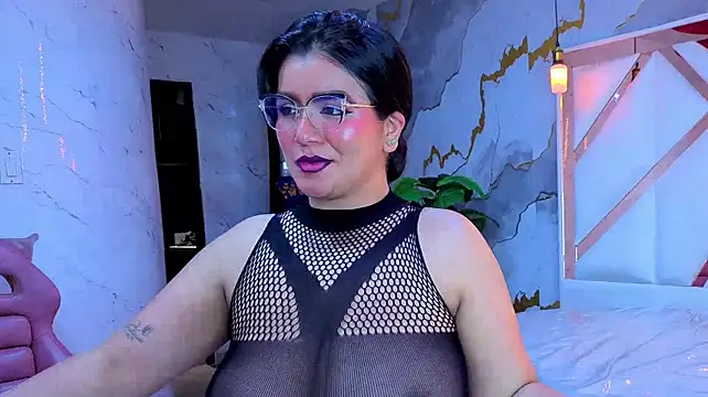 Sasha_tf webcam