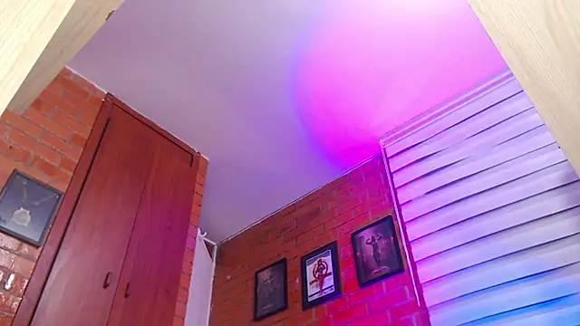Salome-sw live cam on StripChat