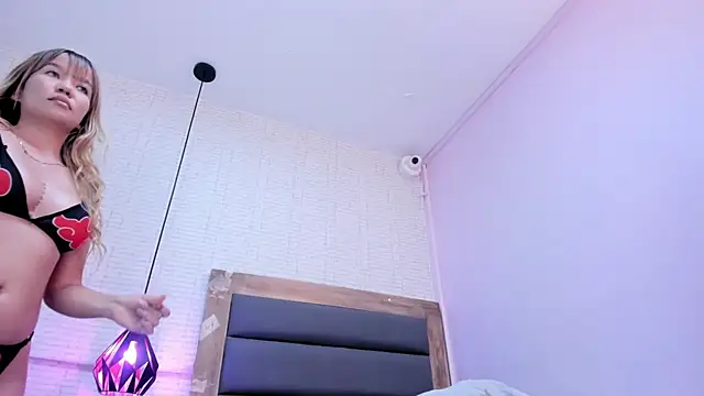 MELANIE_VEGA live cam on StripChat
