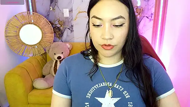 ALISS_M_ live cam on StripChat