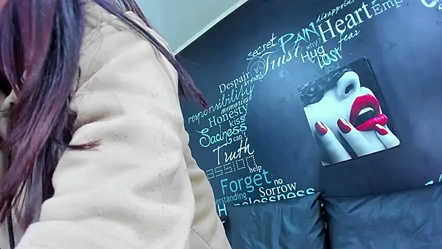 Sofiia__Cute1 live cam on StripChat