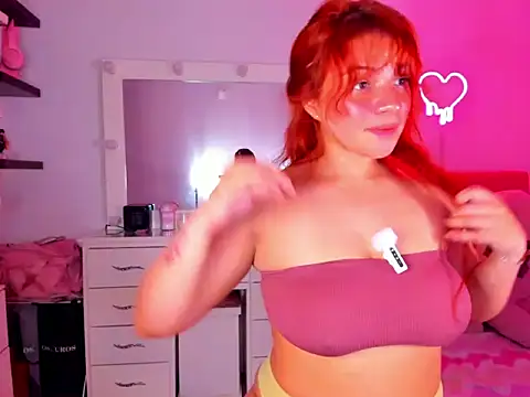 Vannessa__Shy live cam on StripChat