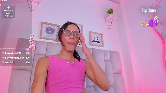 nao_bell_ live cam on StripChat