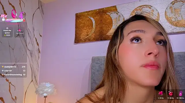 antonellastar24_ live cam on StripChat