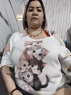 Dalessa_Bigtits webcam