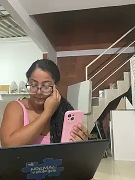 Jessyivonne webcam