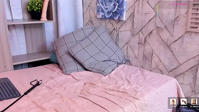 sammyrose__ webcam