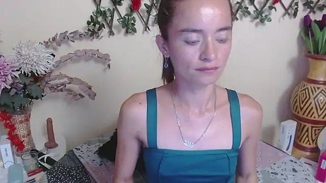 nicolesantana (F young) - finger pussy