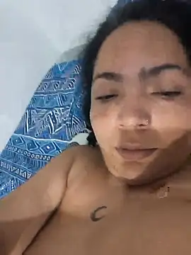 NIKOLE1301 webcam