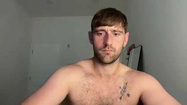 lukegunn (M young) - CUMSHOW @ GOALLL!!!