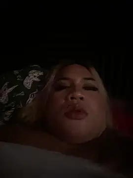 Saffarah live cam on StripChat
