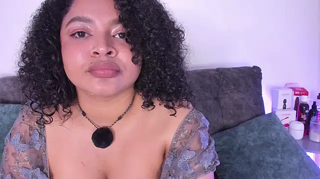 Nerea- live cam on StripChat