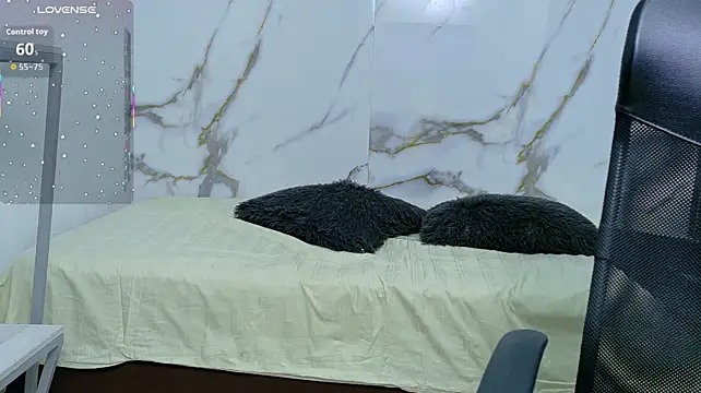 dariah_jhonson (T young) - PLAY WITH FINGERS IN MY ASS