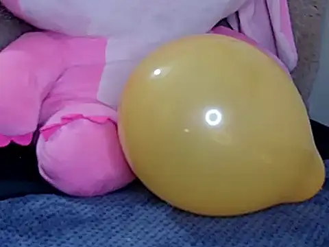 sara_greyx webcam