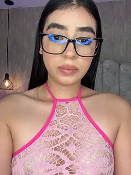 mariamnur_ (F teen) - SHOW /ASS/BOOBS/PUSSY CHOOSE 1