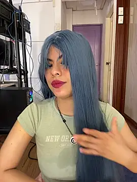 Eva_Feller69