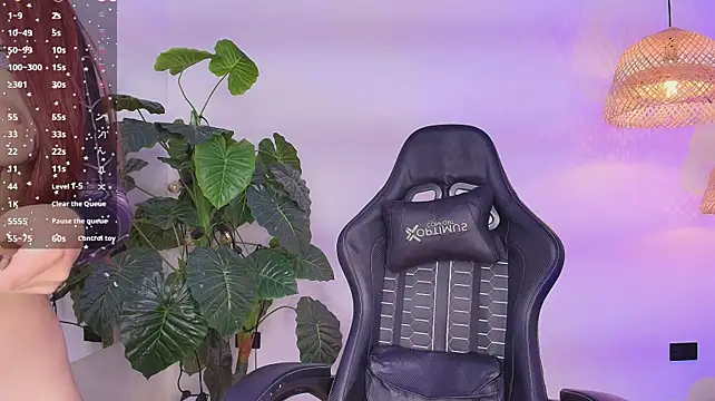 Violette_Noir webcam