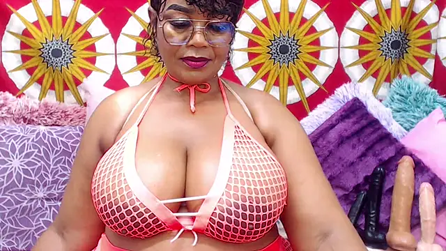 MATURExxxASS webcam