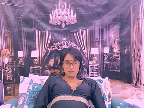 IndianRebel4u2Luv webcam