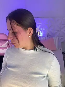 Ivonny_Goldie webcam