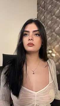 aliceritter (F young) - Fingering my pussy