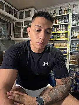 oliverwest04 (M young) - Make my ass vibrate at work🍆💦😈