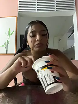SofiiCruz live cam on StripChat