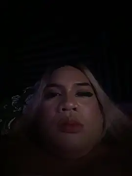 Saffarah live cam on StripChat