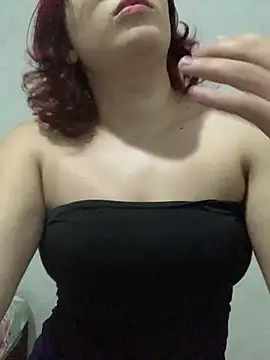 beijo_doce_922 live cam on StripChat