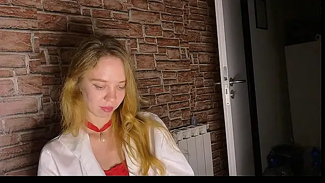 ElizaStorm live webcam