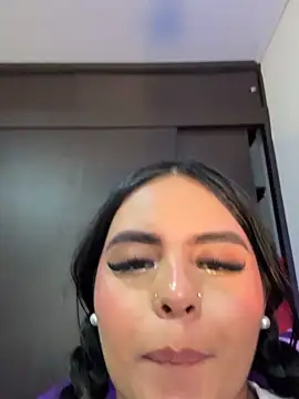 Aylin_Fox webcam