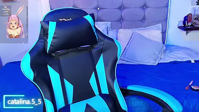 Kata_Bigboobs