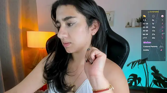 Anya_Volkov webcam
