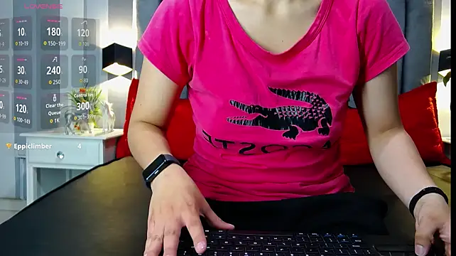 yvi_taylor live webcam