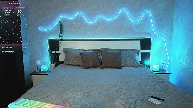 sexyblondee69 live sex cam