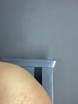 Hailey_Curvy