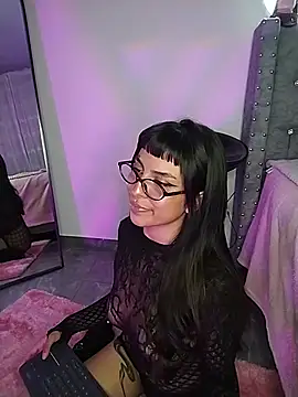 haadaa_ live cam on StripChat