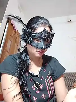 Sweetie_250 live cam on StripChat