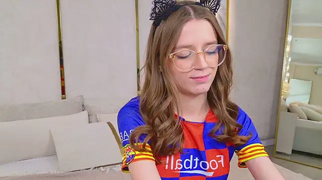 StellaMour live cam on StripChat
