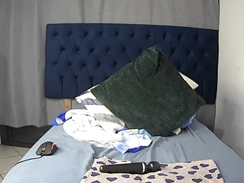 Hugetits- webcam