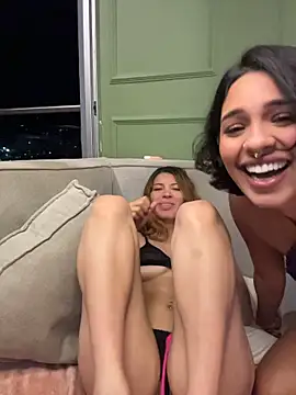 Alice_surprise webcam